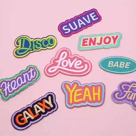 Patchwork Clothing Patches That Are Self-adhesive and Do Not Require Sewing for Hole Repair Patch with Embroidered Patches.