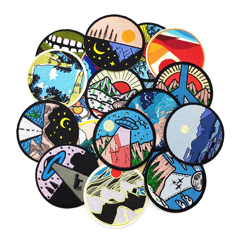 Fashion Brand Patches on Clothes Custom Logo Iron-on Transfers for Clothing Stickers Thermoadhesive Patch for Jacket Appliques