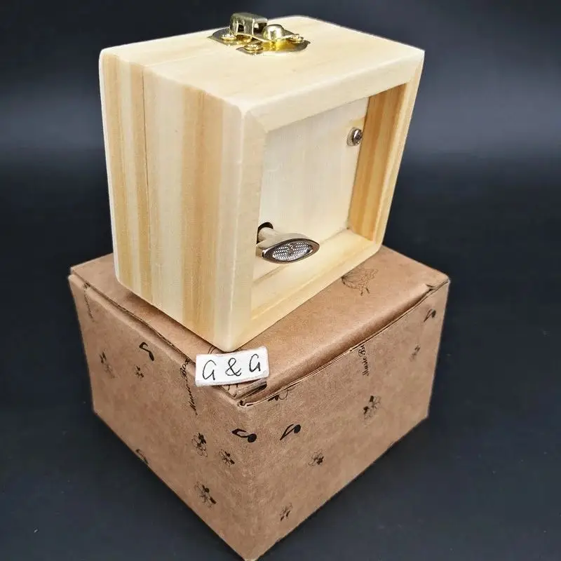 Wholesale Musical Gifts Music Box Wind up Music Box