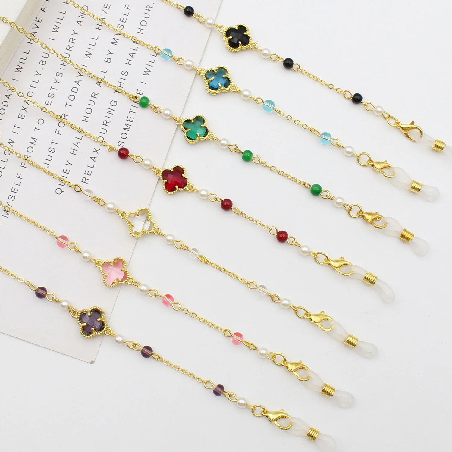 New Crystal Gold-Plated Edge Trendy Mask Chain Glass Pearl Eyeglasses Parts High-End Four-Leaf Clover Chain for Eyeglasses