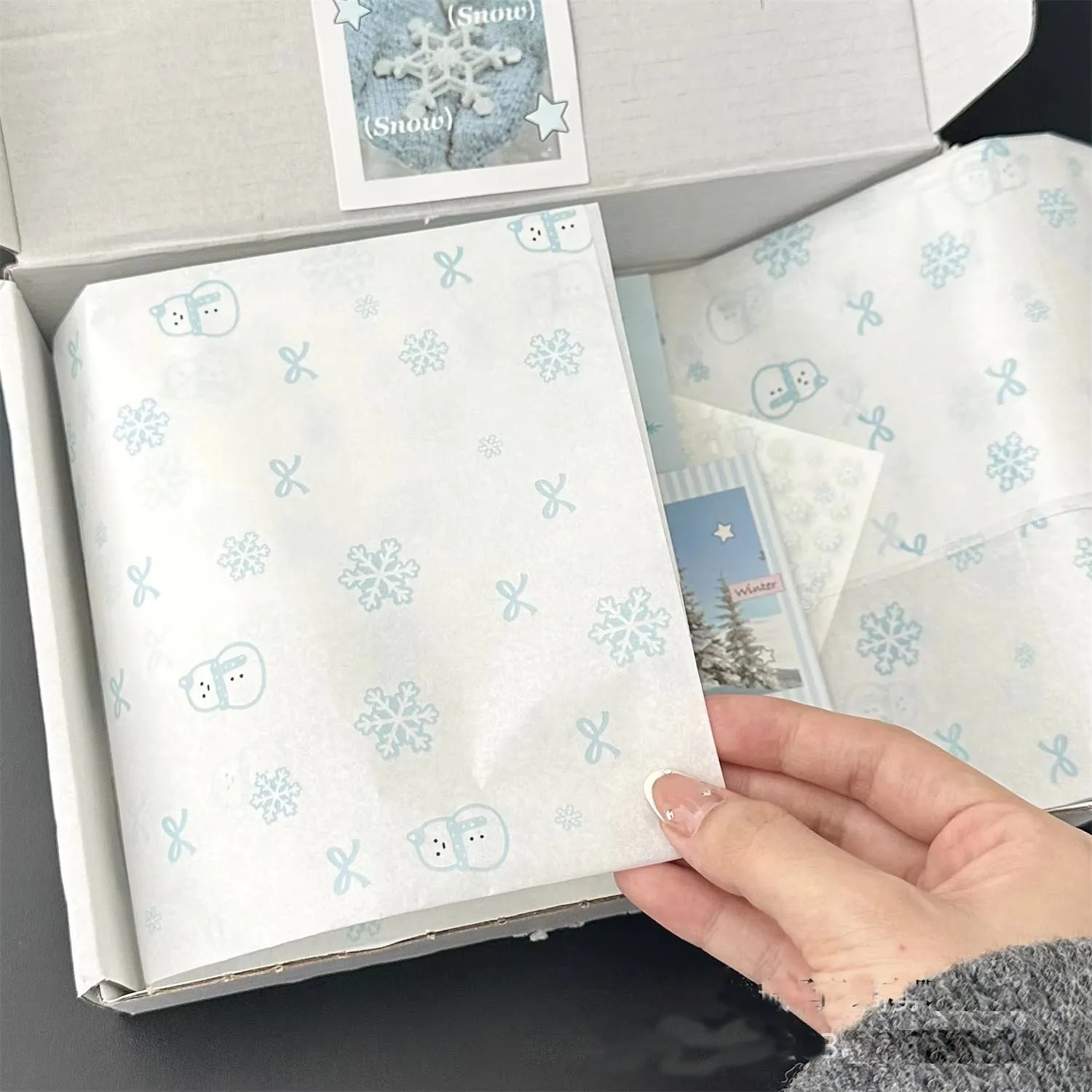 10  Pieces Gift Wrapping Paper Wholesale Spot New Snow Pear Paper Recyclable Gift Box Wrapping Paper