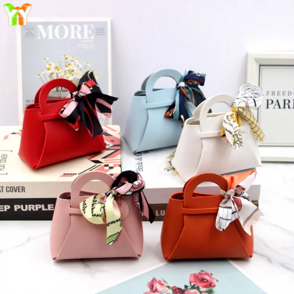 PU Leather Wedding Favors Gift Bag Portable Candy Box Basket Mini Handbag for Candies or Small Gifts Crafts